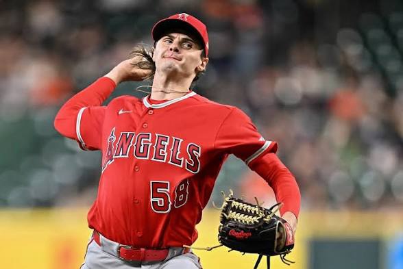 A Klassen Classic in Houston as Young Halo Hurler Only Gives Up One Hit vs. Astros, Angels Get Win No. 50 of Season in Texas Two-Step Road Trip&nbsp;Opener